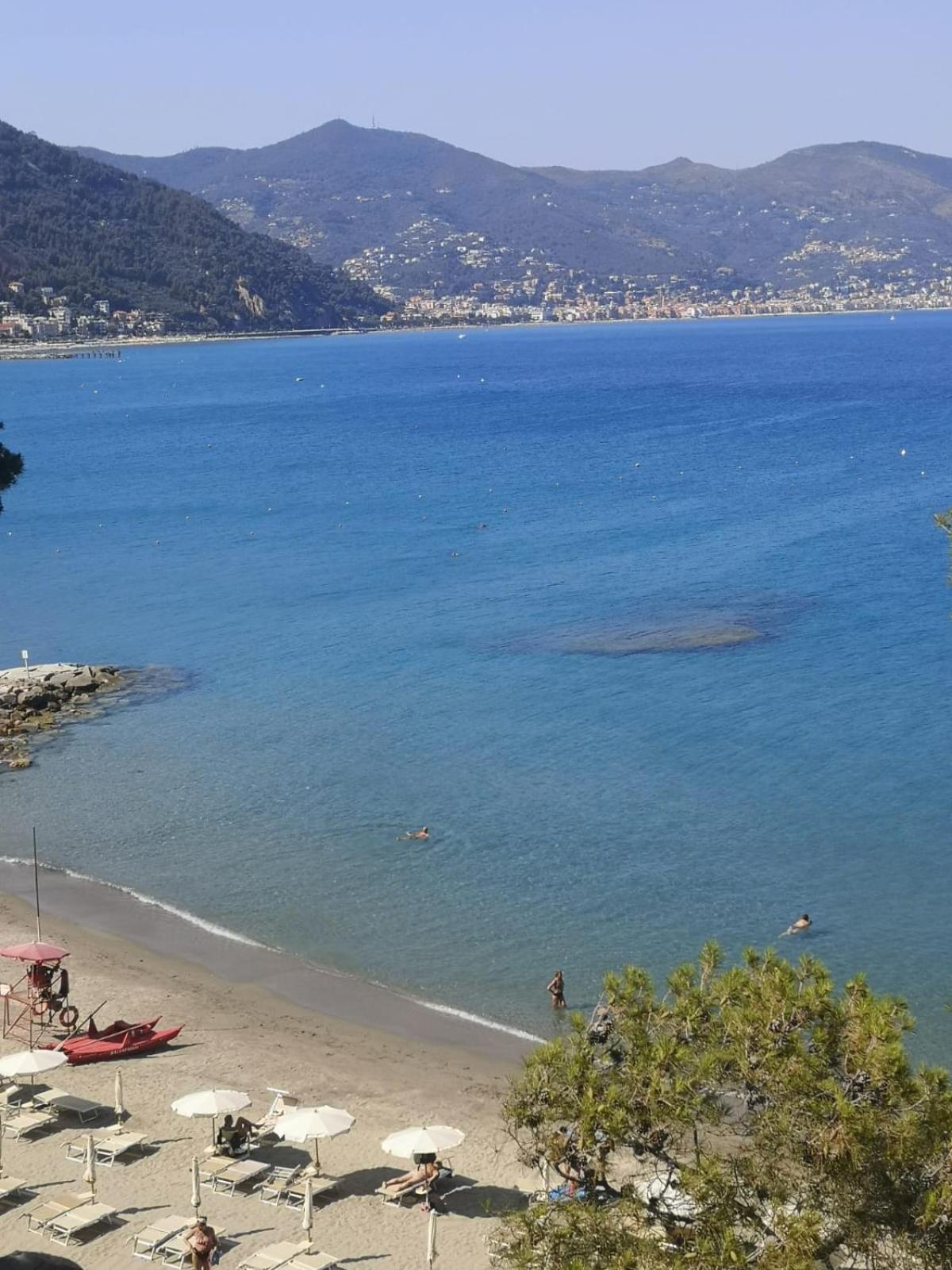 Willa Spectacular Sea View - 3 Minutes Walk From The Sea Laigueglia Zewnętrze zdjęcie